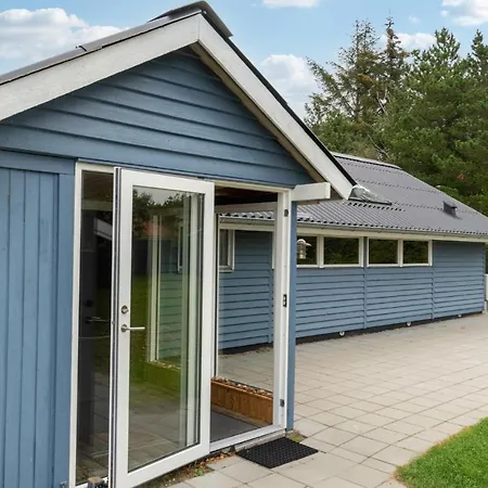 2 Bedroom Gorgeous In V Esbjerg